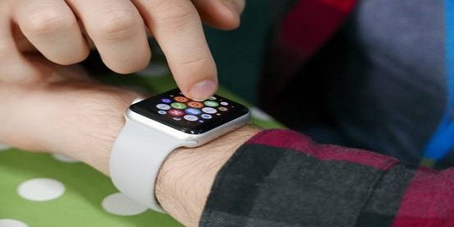 苹果新专利：未来Apple Watch可能支持更换电池